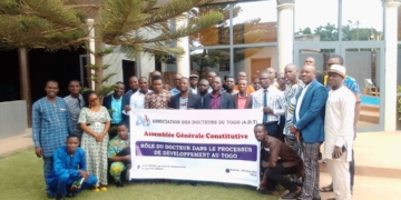 L&rsquo;association des Docteurs du Togo est portée sur les fonts baptismaux