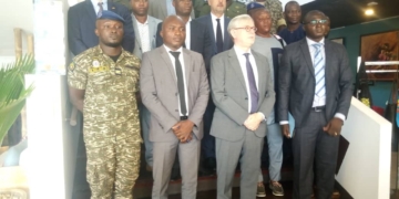 Fouille de navires : les agents de l&rsquo;Unité mixte de contrôle des conteneurs formés
