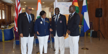 District 403-A2 : les Lions de 4 pays s’auto-évaluent à Lomé