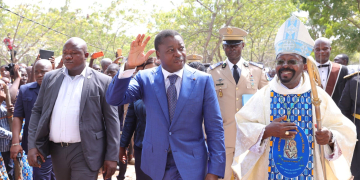 Faure Gnassingbé témoin des 50 ans de Notre Dame du Lac à Togoville