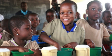 2022-2023 : 218.395 élèves servis dans les cantines scolaires au Togo