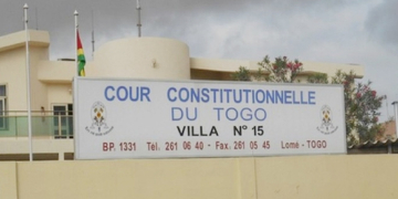Les dossiers de candidatures sont à la disposition de la Cour constitutionnelle et de la Cour suprême