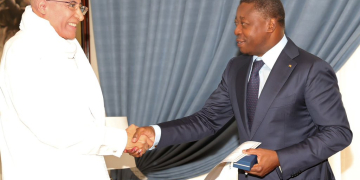 Transport aérien en Afrique : le directeur de l&rsquo;ASECNA rend compte au chef de l&rsquo;Etat